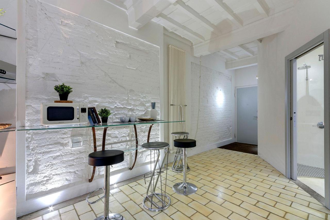 Mamo Florence - Victor Apartment ภายนอก รูปภาพ